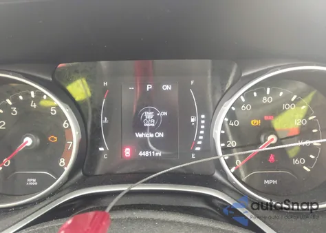 2018 Jeep Compass Altitude 4X4 z USA, uszkodzony, nr VIN 3C4NJDBB0JT393916